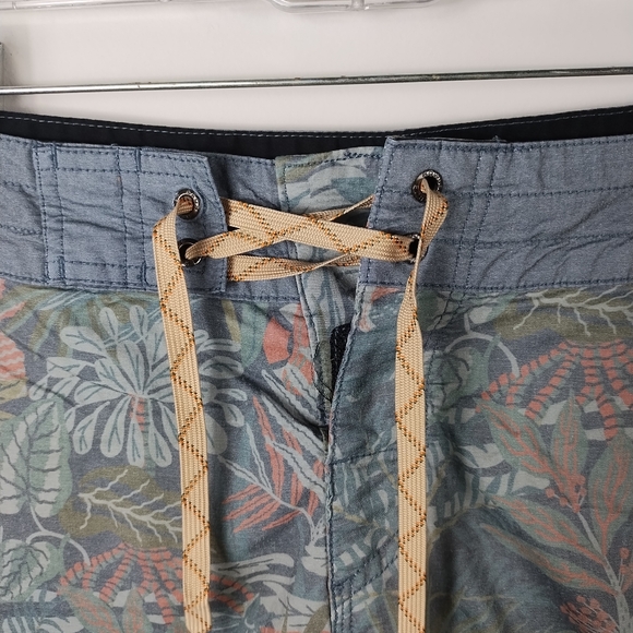 Howler Brothers Men's Swim Trunks Board Shorts Size 36 - Picture 4 of 9